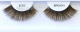 Long brown eyelashes, lash extension brown.