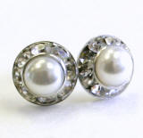 item # arp11 off white pearl earrings