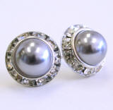 ITEM # ARP81 faux pearl studs