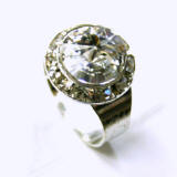 RN301 Swarovski Finger Ring